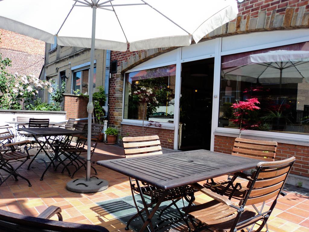 Hotel Auberge Van Strombeek Jette ภายนอก รูปภาพ