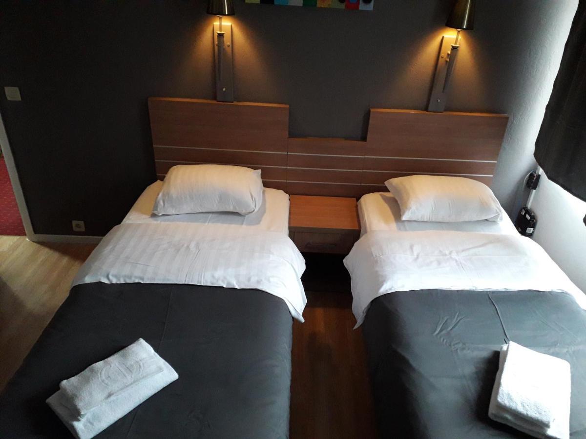 Hotel Auberge Van Strombeek Jette ภายนอก รูปภาพ